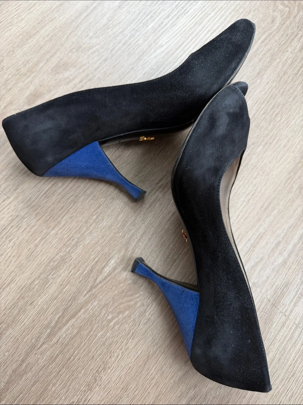 Prada Black Suede Peep Toe Pumps Blue Heels Size 39.5